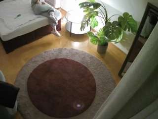 voyeurcam-julmodels-whitebed-5 webcam model stream image