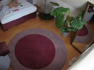 voyeurcam-julmodels-whitebed-5 webcam model stream image