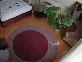 voyeurcam-julmodels-whitebed-5 webcam model stream image