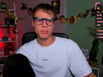 sam_nexor webcam model stream image