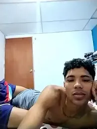 Wild_and_Sweets webcam model stream image