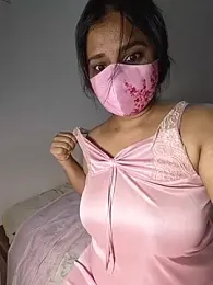 VAIGA-Real_Mallu webcam stripchat model stream image