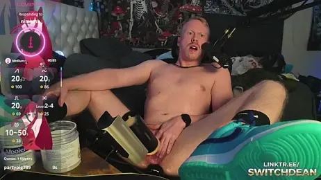 SwitchDean webcam model stream image