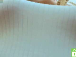 pawzzy webcam model stream image