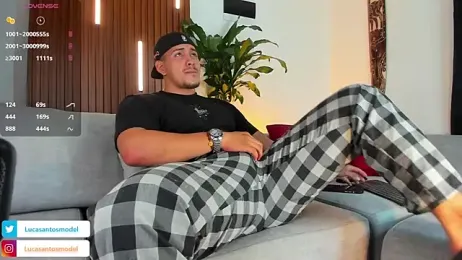 lucasanto_ webcam model stream image