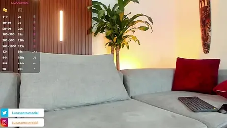 lucasanto_ webcam model stream image