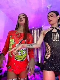 GIRLS_OFFICIALL__ webcam model stream image