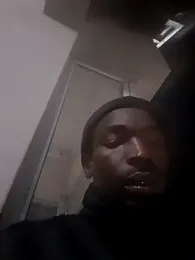 Lets-Collaborate webcam model stream image