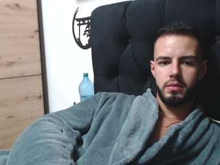 yourfavoritetallboy webcam model stream image