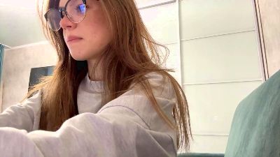 LaurieKempkens webcam model stream image