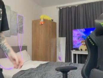 em_chipsi webcam model stream image