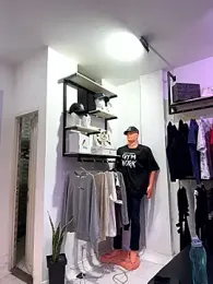 kim_monti webcam model stream image