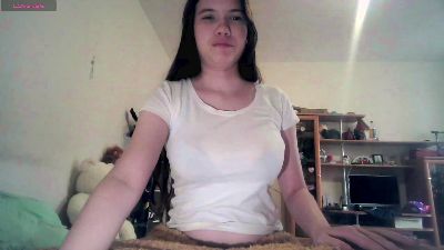 ArlyneSwilling webcam model stream image