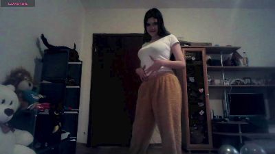 ArlyneSwilling webcam model stream image