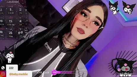 kimMaddiee webcam model stream image