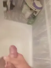 ruiiizz webcam stripchat model stream image