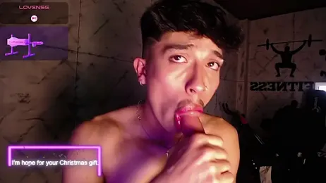 tim__fox webcam model stream image