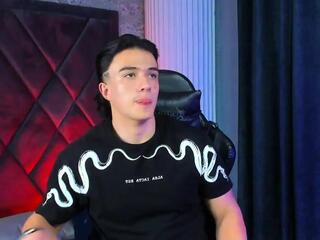 Aslan Fox webcam flirt4free model stream image