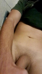 thiagoolme321 webcam model stream image