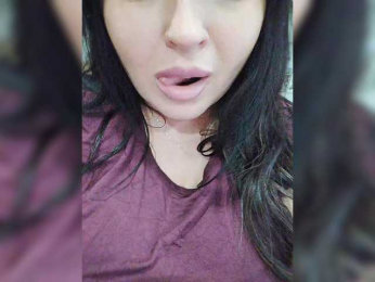 SilverCrystal webcam model stream image