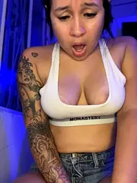 Pretty_Isadora webcam model stream image