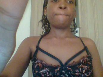 Hotchille webcam model stream image