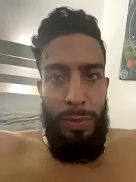 Zyan_Moratto webcam model stream image