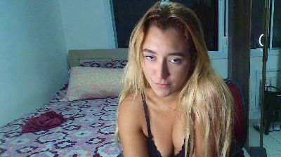 Lunavelvvett webcam cam4 model stream image