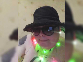 Svetik1986 webcam model stream image