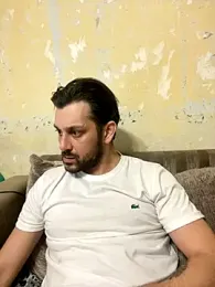 MaeltraJoy webcam stripchat model stream image