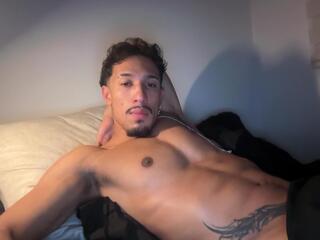 Rafael Stonee webcam model stream image