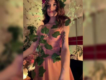 WednesdayFridayAddams webcam model stream image