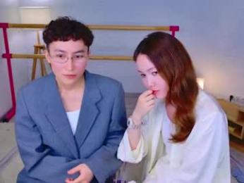 pinktwinss webcam model stream image