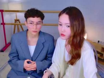 pinktwinss webcam model stream image