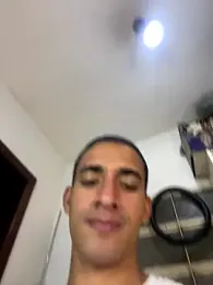 ikaro21 webcam model stream image