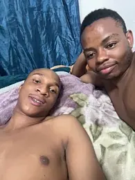 Phoenixxxx01 webcam model stream image