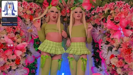 SpicySluts webcam stripchat model stream image