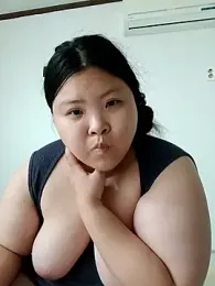 hello098712 webcam model stream image