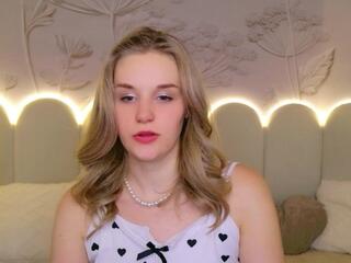 Molly Voss webcam model stream image