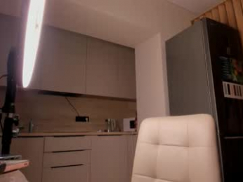 jee__son webcam model stream image