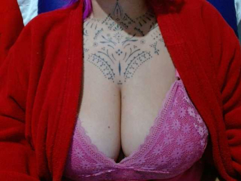 Lilithfire webcam model stream image