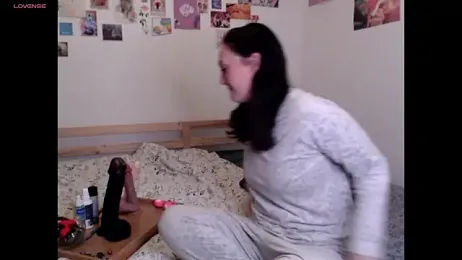 AdorahB3ll3 webcam model stream image