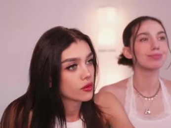 mystica_ webcam model stream image