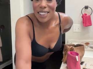 daniellladior webcam model stream image