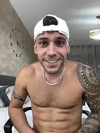 Manu2620xxl webcam model stream image