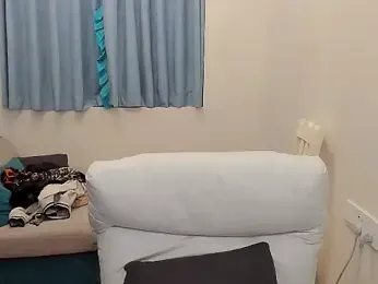 L1kuto webcam model stream image