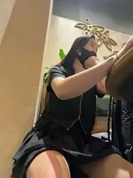 Tina_995 webcam model stream image