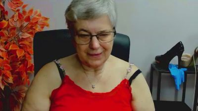 femmeIRIS webcam model stream image