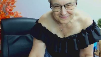 femmeIRIS webcam model stream image