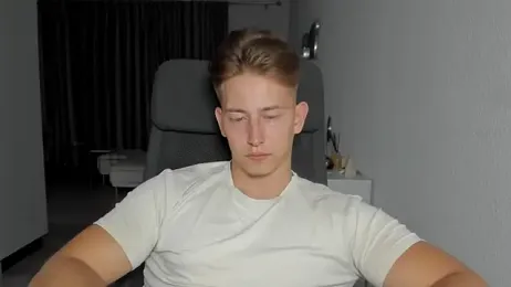 find0m_master webcam model stream image